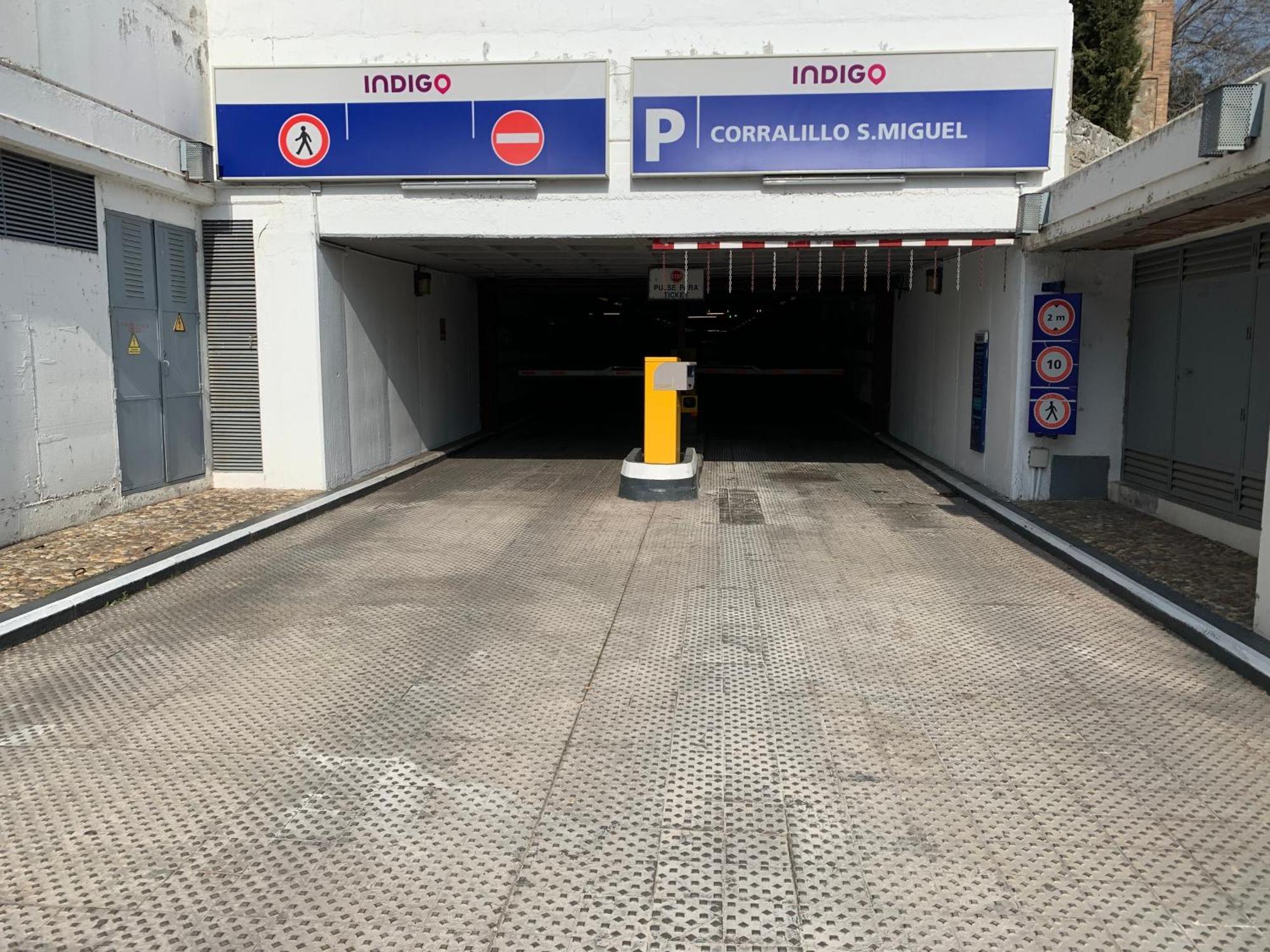 Medieval - Parking Gratis Apartamento *